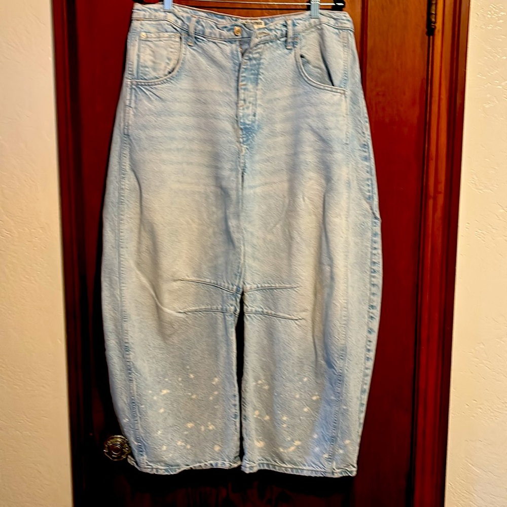 We the Free original Barrel Jean; size 33” with (zip) fly.